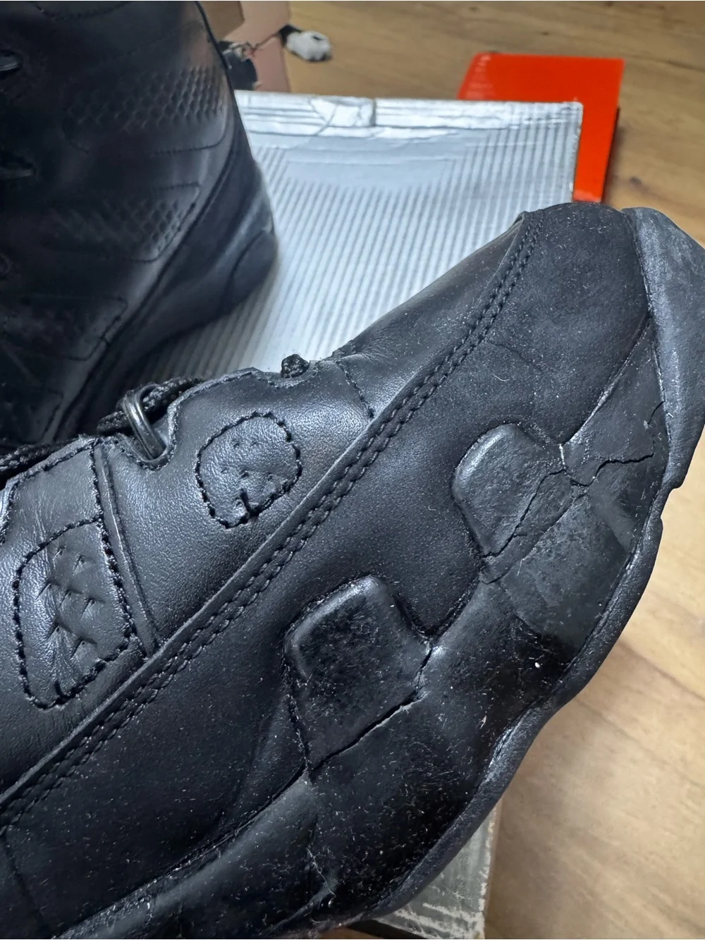 Jordan 9 Retro 